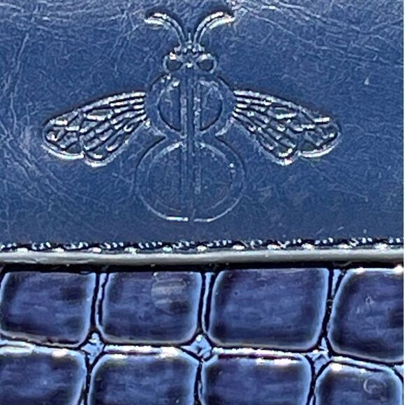 Fashion Navy Blue Crocodile Embossed Nautical Zip Wristlet - Picture 4 of 10